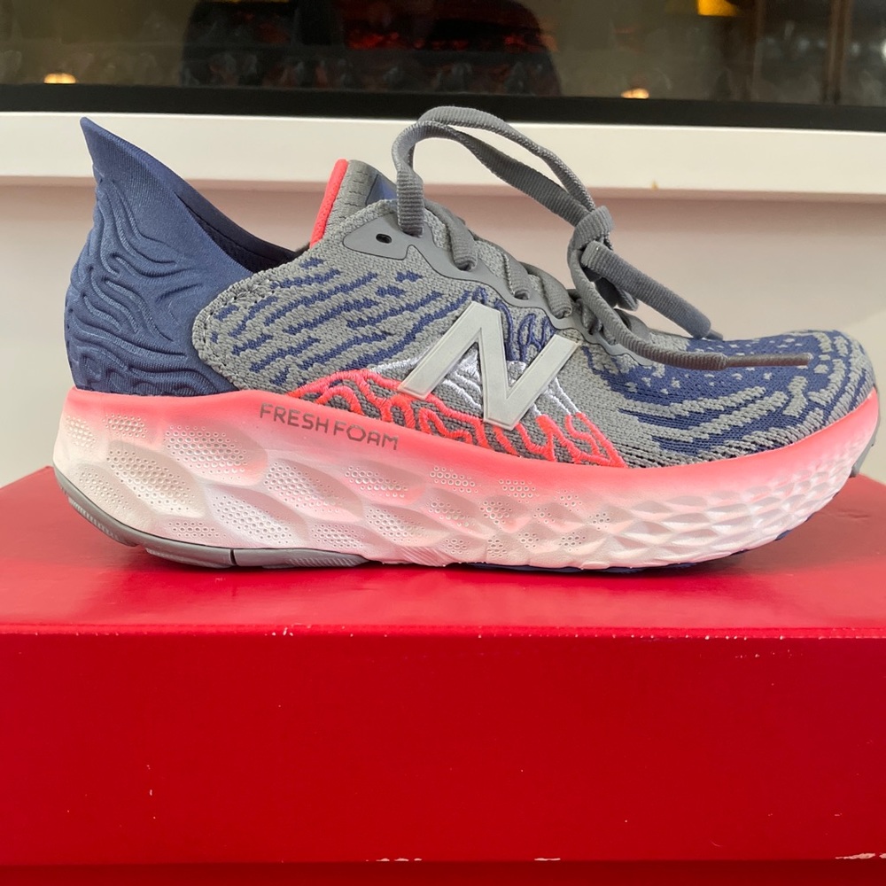 Women New Balance Fresh Foam 1080 v10